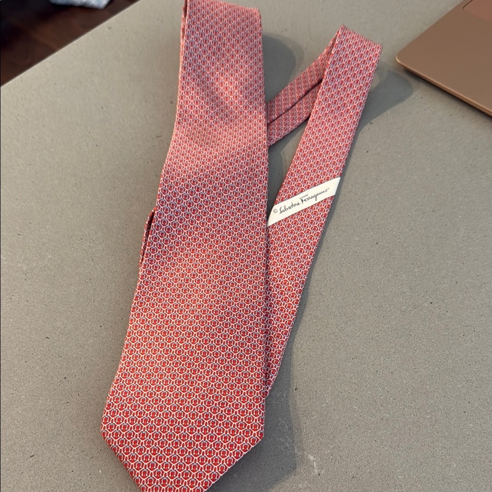 Salvatore Ferragamo Red Micro-Pattern Silk Tie